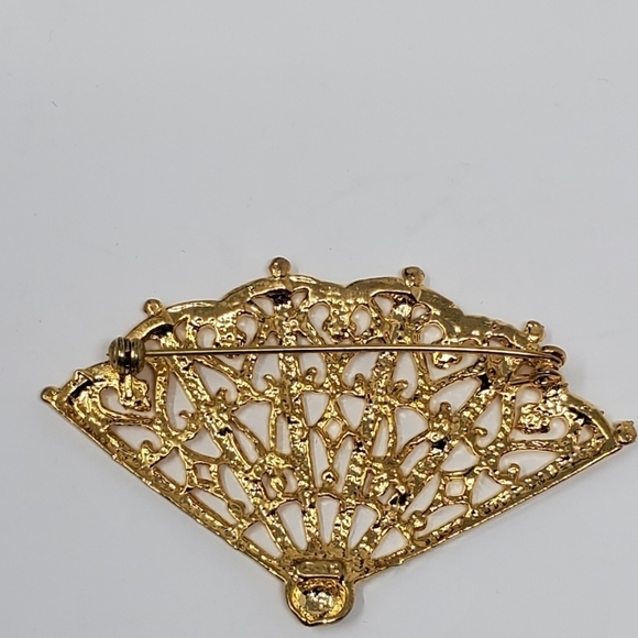 VINTAGE AK ANNE KLEIN GOLD TONE OPEN FAN BROOCH PIN OPEN SCROLLWORK 1980S - Picture 6 of 10